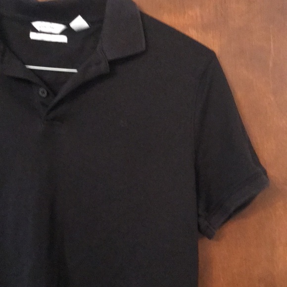 Calvin Klein mens black shirt. - Picture 4 of 15